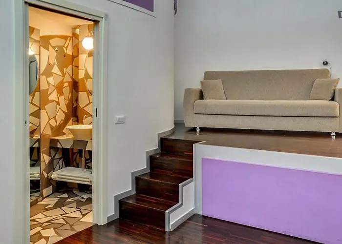 Gramsci, By Short Holidays *