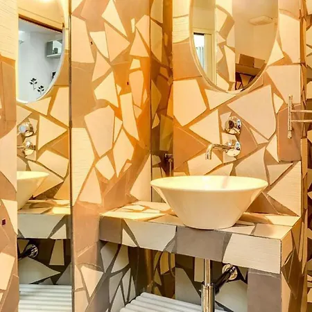 Gramsci, By Short Holidays Apartment *